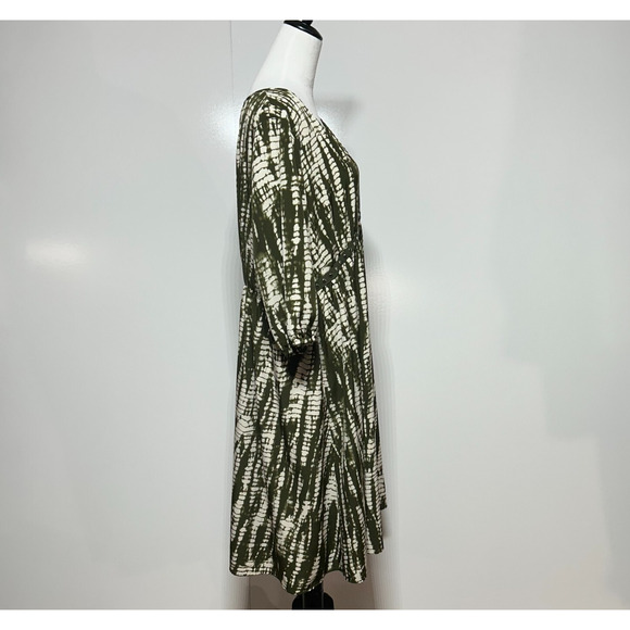 Bloomchic Dress 18-20 Midi Green Cream Abstract Balloon Sleeve V Neck Stretch - Picture 4 of 13